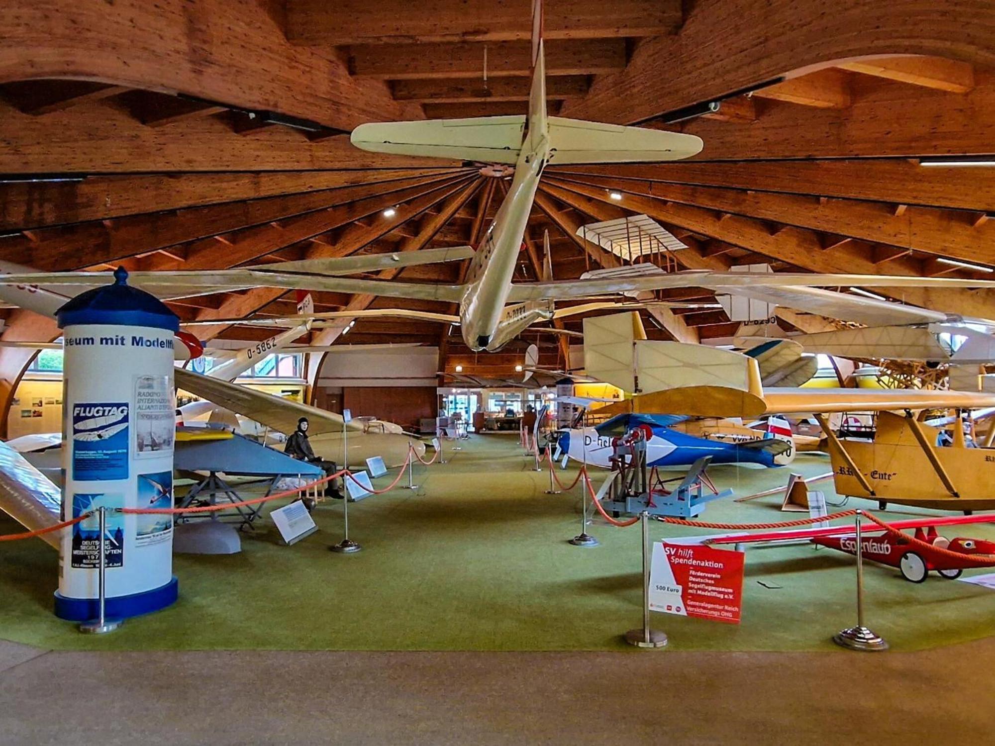 Berghotel Deutscher Flieger Wasserkuppe Gersfeld Extérieur photo