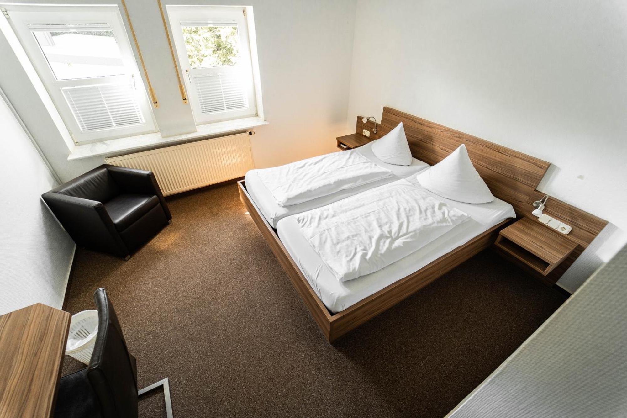 Berghotel Deutscher Flieger Wasserkuppe Gersfeld Chambre photo