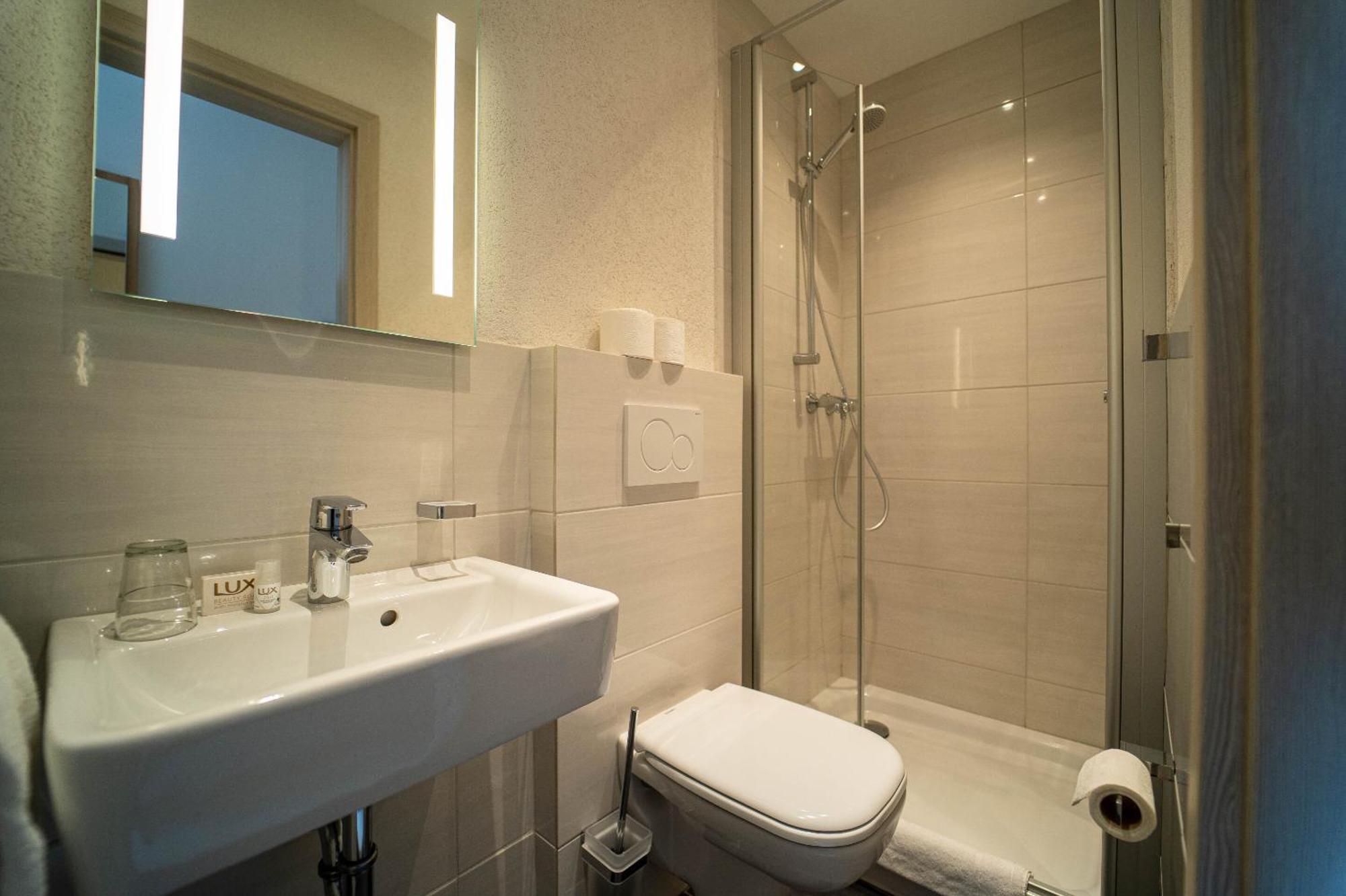 Berghotel Deutscher Flieger Wasserkuppe Gersfeld Chambre photo