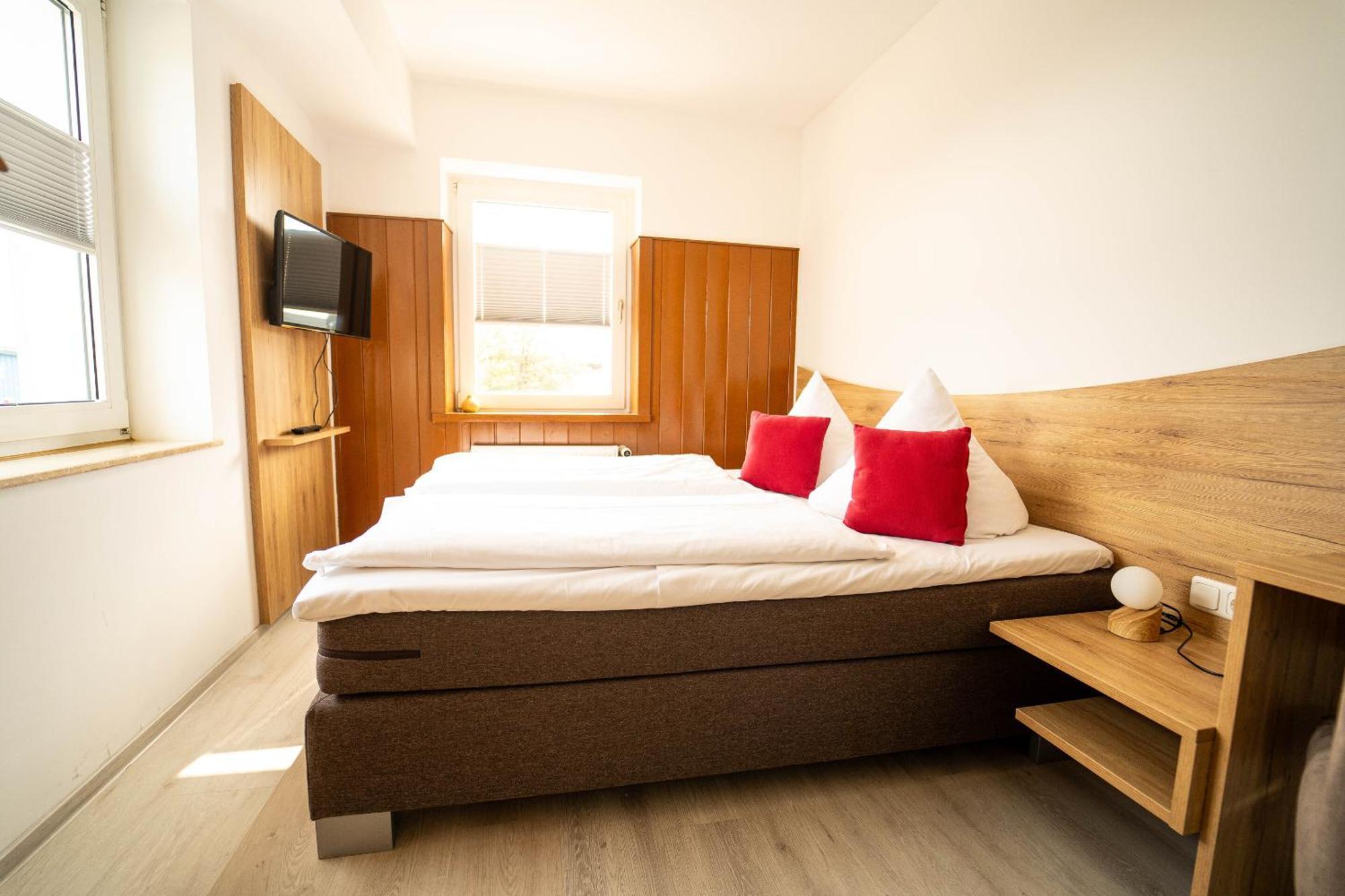 Berghotel Deutscher Flieger Wasserkuppe Gersfeld Chambre photo
